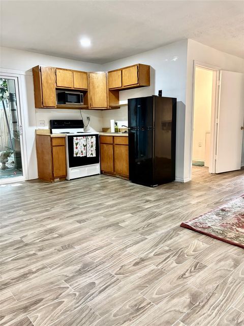 Tiny photo for 1407 Nevada Street, Houston, TX 77006 (MLS # 41665555)