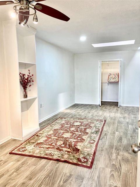 Tiny photo for 1407 Nevada Street, Houston, TX 77006 (MLS # 41665555)
