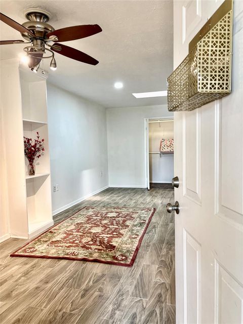 Tiny photo for 1407 Nevada Street, Houston, TX 77006 (MLS # 41665555)