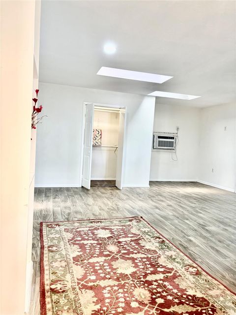 Tiny photo for 1407 Nevada Street, Houston, TX 77006 (MLS # 41665555)