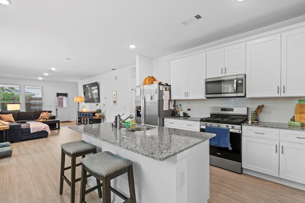 Photo of 334 Maple Bark Trail, Conroe, TX 77378 (MLS # 24494655)