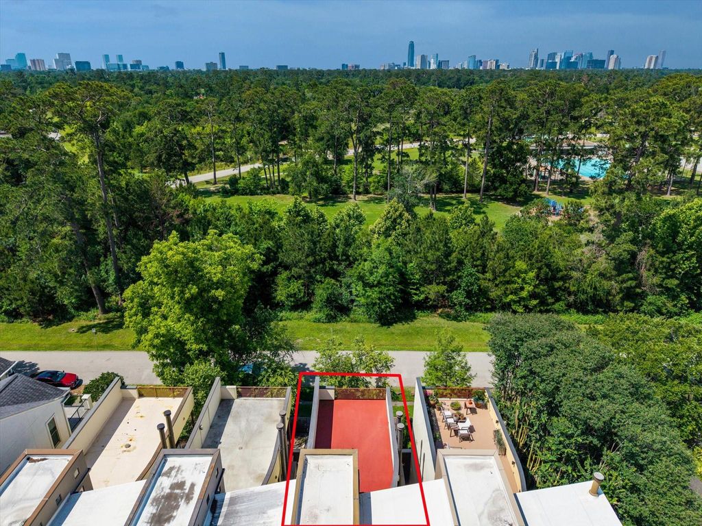 Photo of 6322 Haskell Street #B, Houston, TX 77007 (MLS # 73684627)