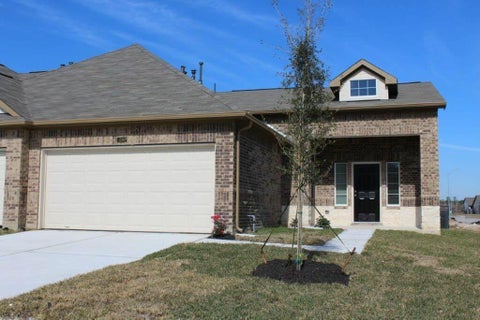 Photo of 12363 Maura Lane, Houston, TX 77044 (MLS # 36991119)
