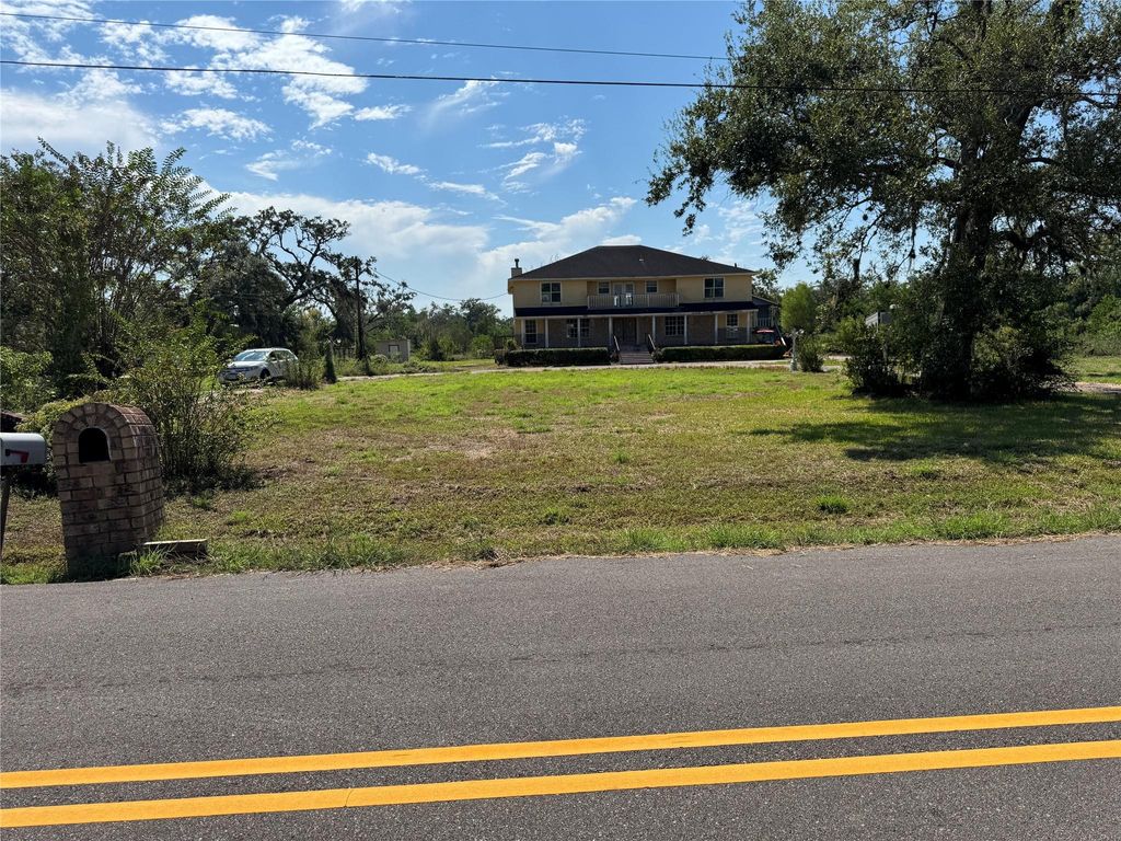 Photo of 325 County Road 201, Angleton, TX 77515 (MLS # 63697937)