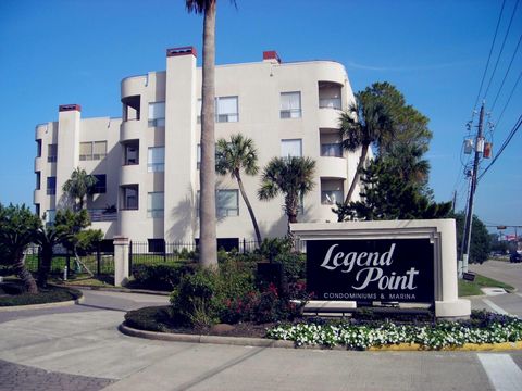 Photo of 1302 Marina Bay Drive #108A, Clear Lake Shores, TX 77565 (MLS # 4777088)