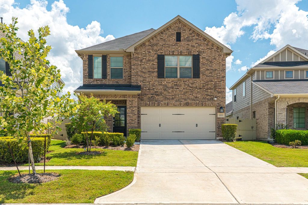 Photo of 10530 Preserve Way, Conroe, TX 77385 (MLS # 86658816)