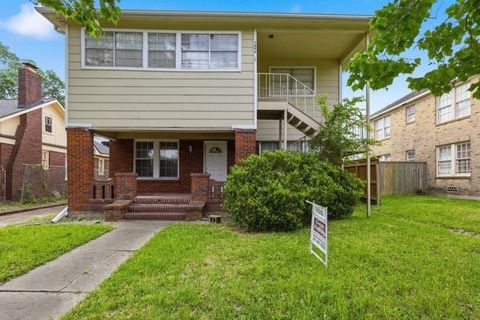 Photo of 1655 Hawthorne Street, Houston, TX 77006 (MLS # 93998534)