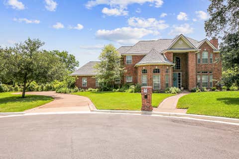 Photo of 1402 Millcreek Court, College Station, TX 77845 (MLS # 11843048)