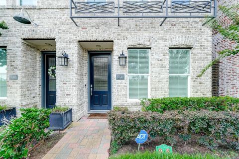 Photo of 8648 Emnora Lane, Houston, TX 77080 (MLS # 28187668)