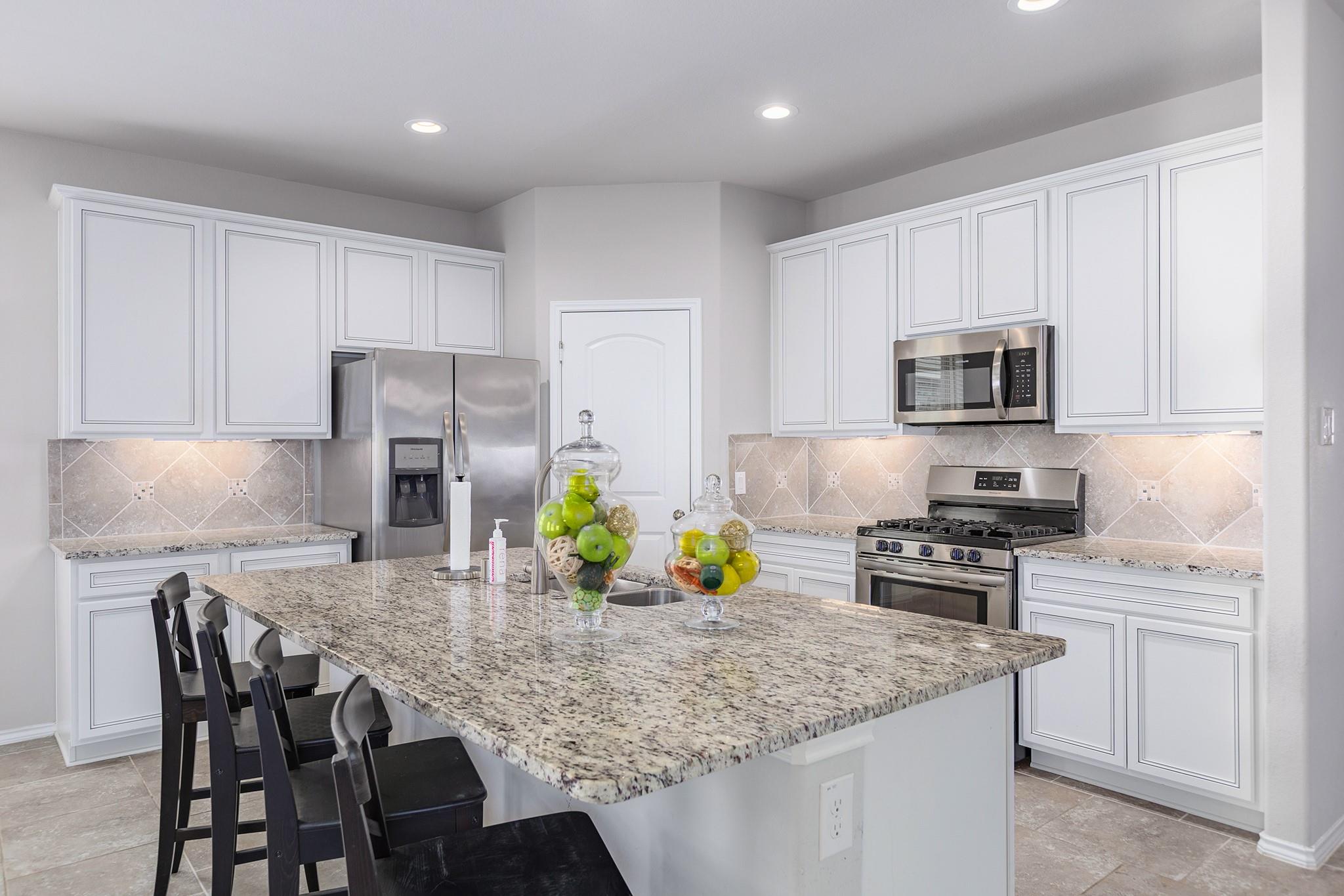 5611 Claymore Meadow Lane