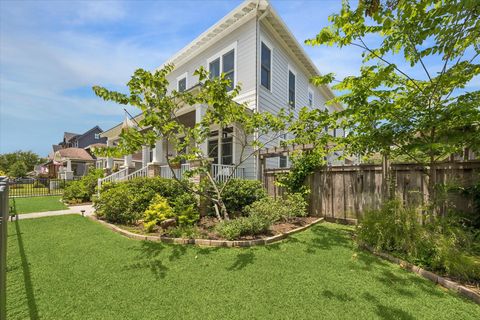 Tiny photo for 1101 Omar Street, Houston, TX 77009 (MLS # 17841617)