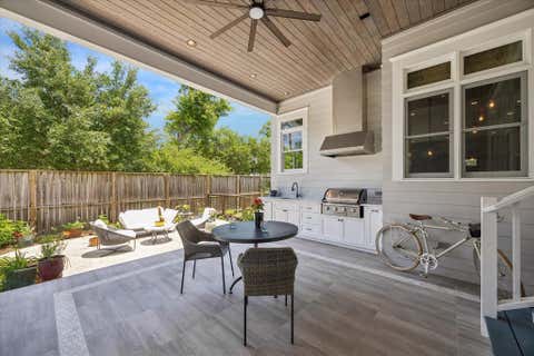 Tiny photo for 1101 Omar Street, Houston, TX 77009 (MLS # 17841617)