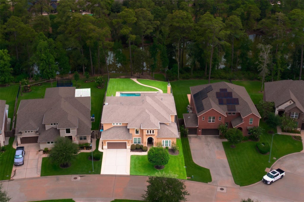 Photo of 13718 Nubenbrook Lake Drive, Houston, TX 77044 (MLS # 17470799)
