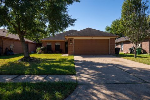 Photo of 3343 Bandell Drive, Houston, TX 77045 (MLS # 40810986)