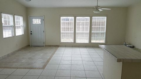 Tiny photo for 1014 Graham Drive #J4, Tomball, TX 77375 (MLS # 64509050)