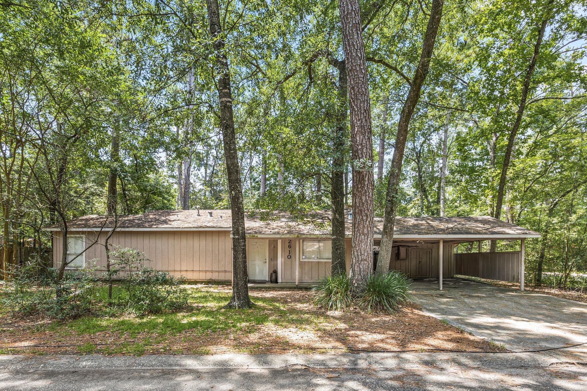 2610 N Red Cedar Circle
