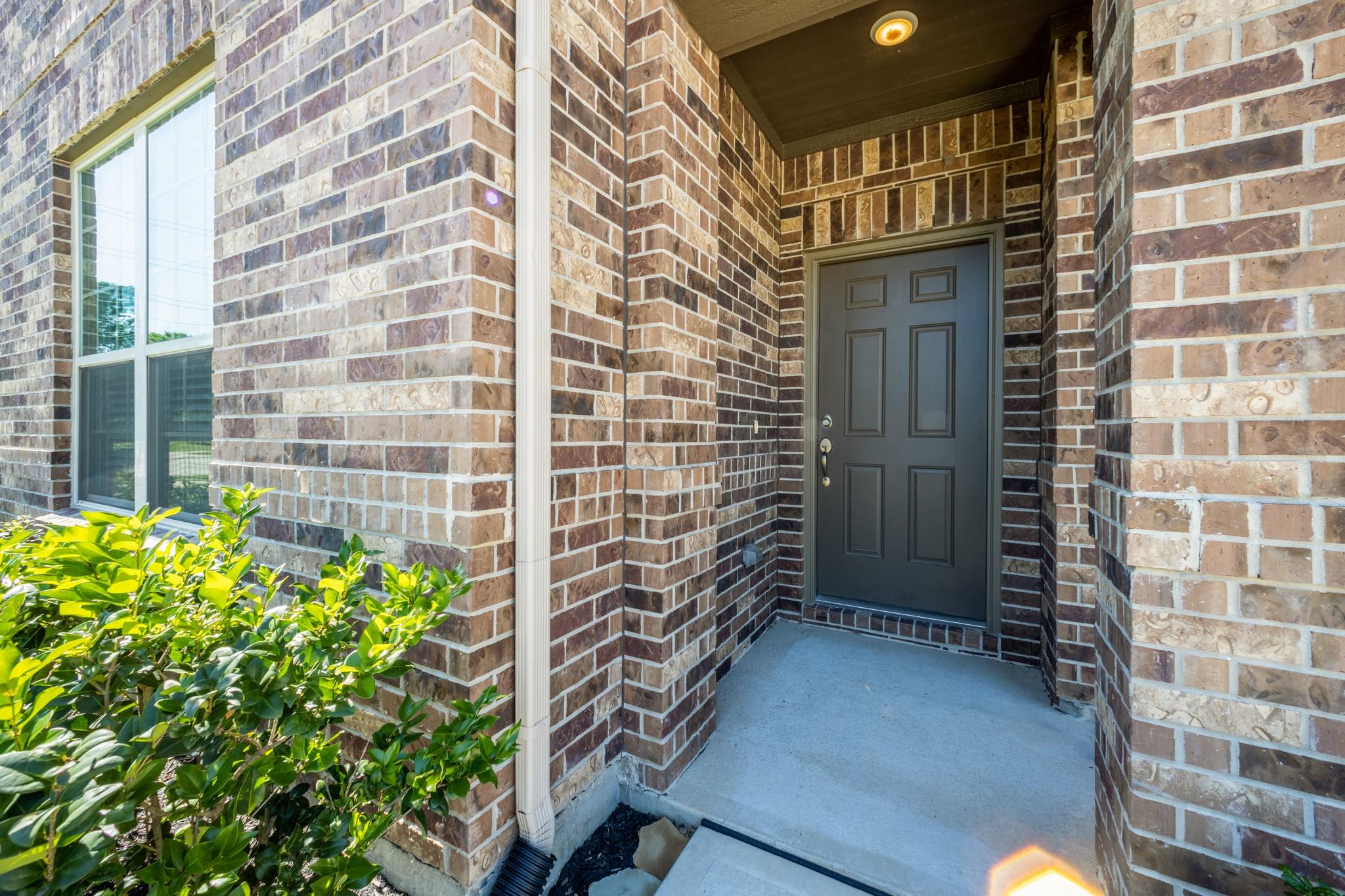 9738 Birdsnest Court