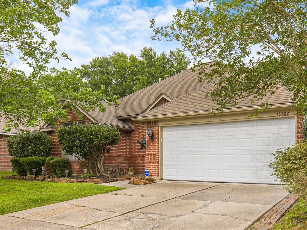 Photo of 18702 Timber Way Drive, Humble, TX 77346 (MLS # 3487124)