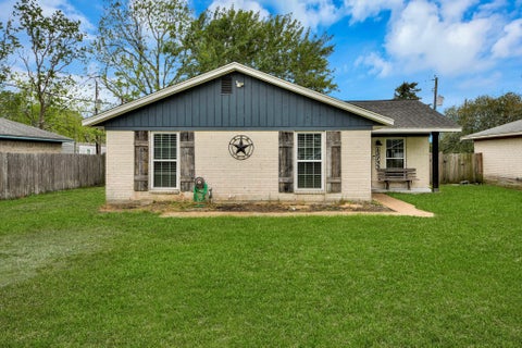 Photo of 12733 7th Street, Santa Fe, TX 77510 (MLS # 27829054)
