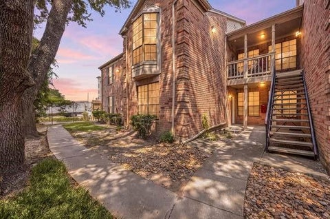 Photo of 2255 Braeswood Park Drive #257, Houston, TX 77030 (MLS # 67151486)