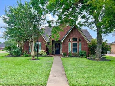 Photo of 51 S Trillium Court, Lake Jackson, TX 77566 (MLS # 12237458)