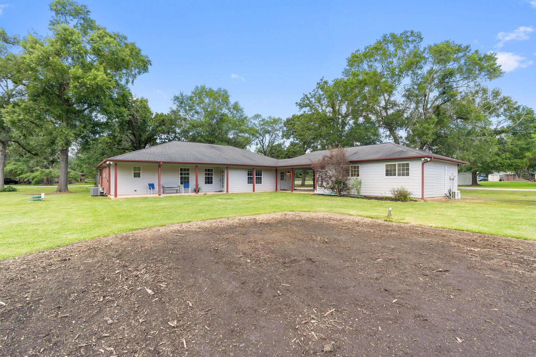 445 Woolridge Dr Drive