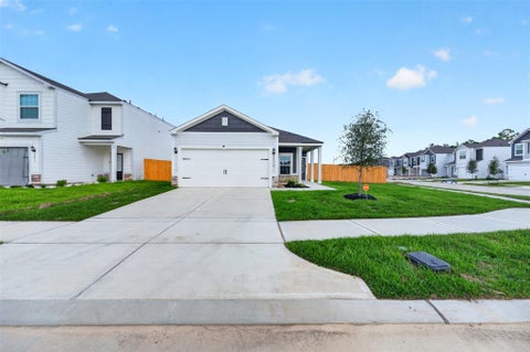 Photo of 8215 Vanilla Orchid Drive, Houston, TX 77016 (MLS # 91686565)