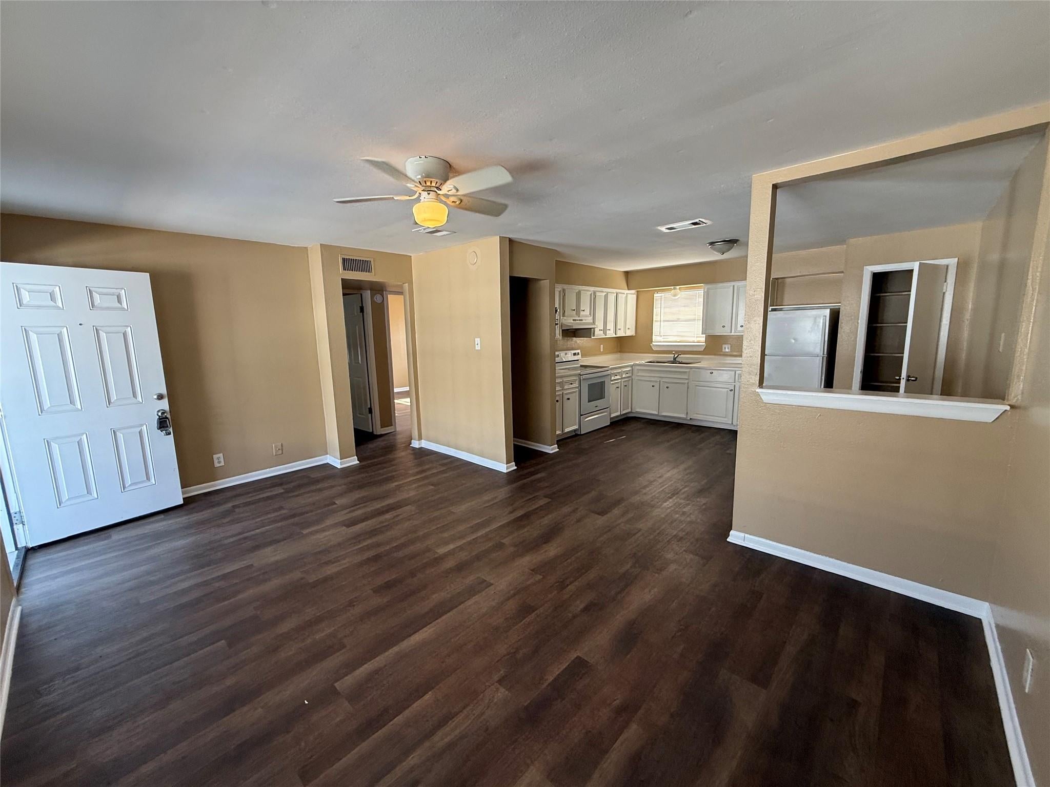 5225 Avenue R 1/2 5