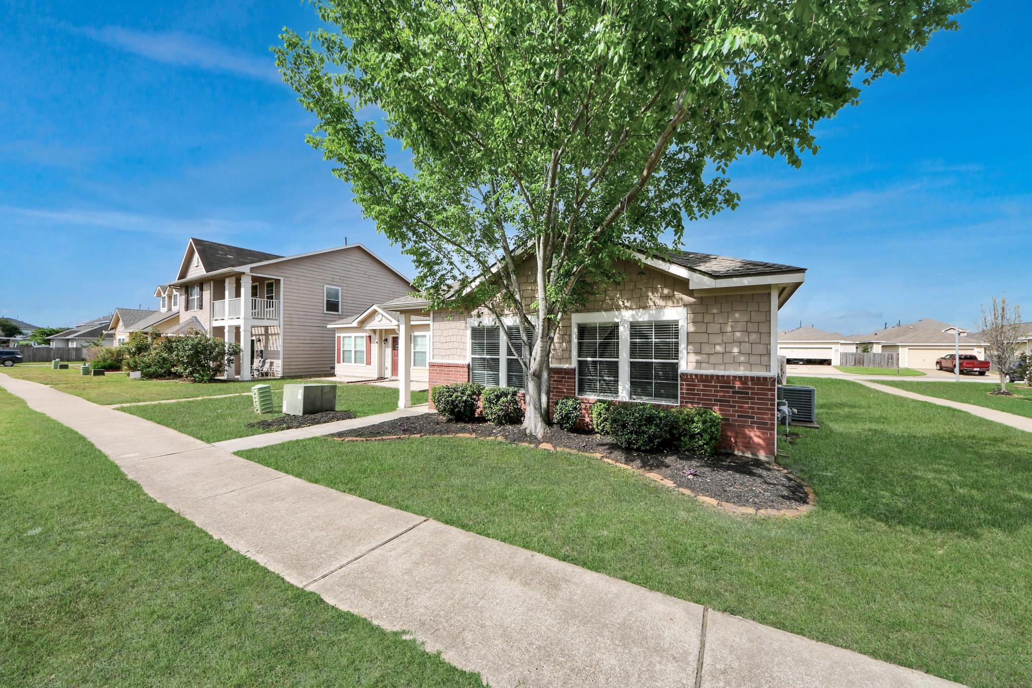 21718 Grassy Hill Lane