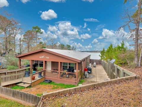 Homes For Sale - 412 Ridge Trail<br/> Trinity County, Trinity, TX 75862