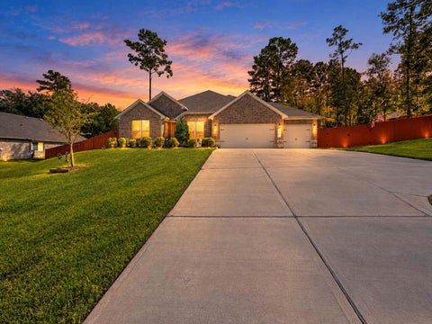 Photo of 117 Jim Hall Lane, New Waverly, TX 77358 (MLS # 88665222)