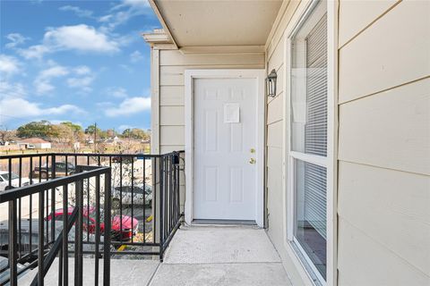 Tiny photo for 8100 Creekbend Drive #162, Houston, TX 77071 (MLS # 69422788)