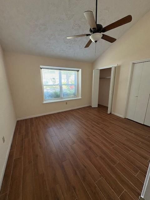 10913 Bexley Drive 913 Houston TX 77099