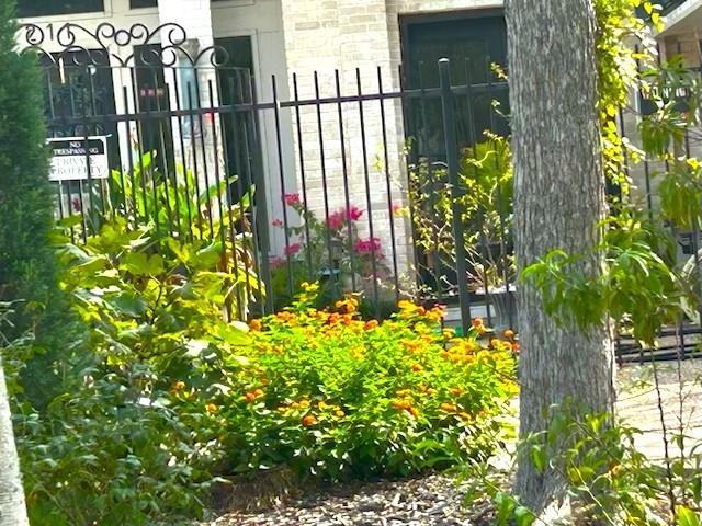 211 Kirkwood Court