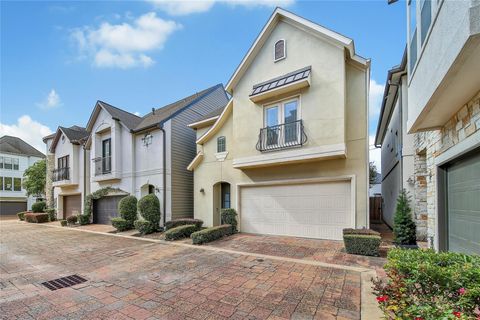 Photo of 1113 Sherwood Trails Trl, Houston, TX 77043 (MLS # 45862039)