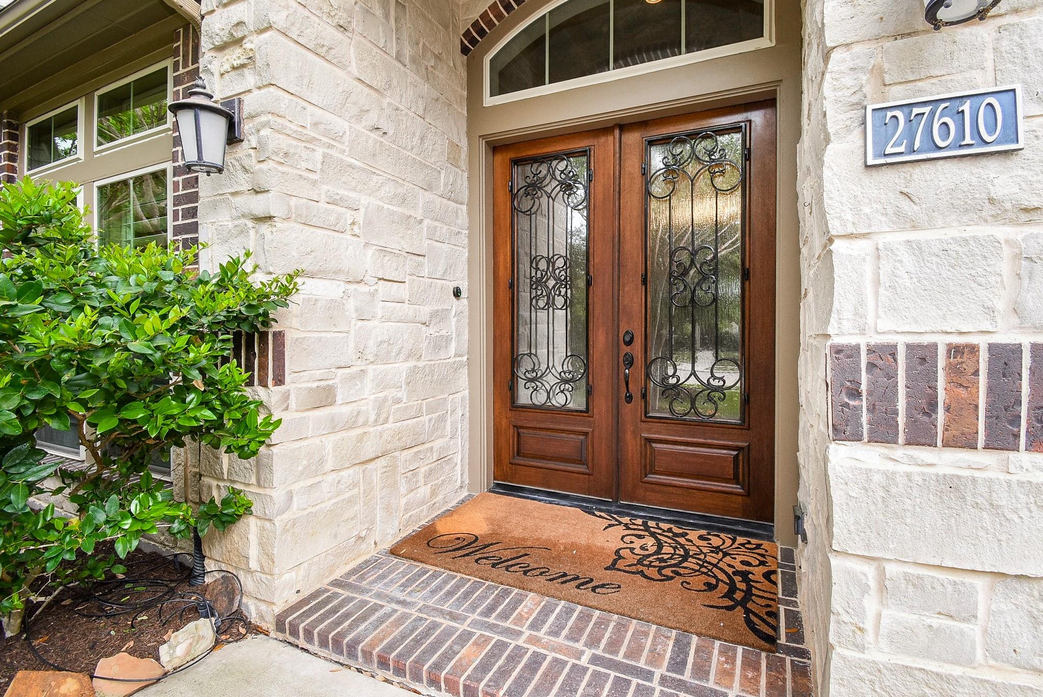 27610 Hunting Bay Court