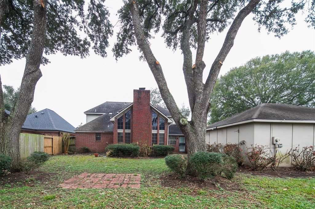 Photo of 4003 Greenbriar Drive Dr, Missouri City, TX (MLS # 82397795)
