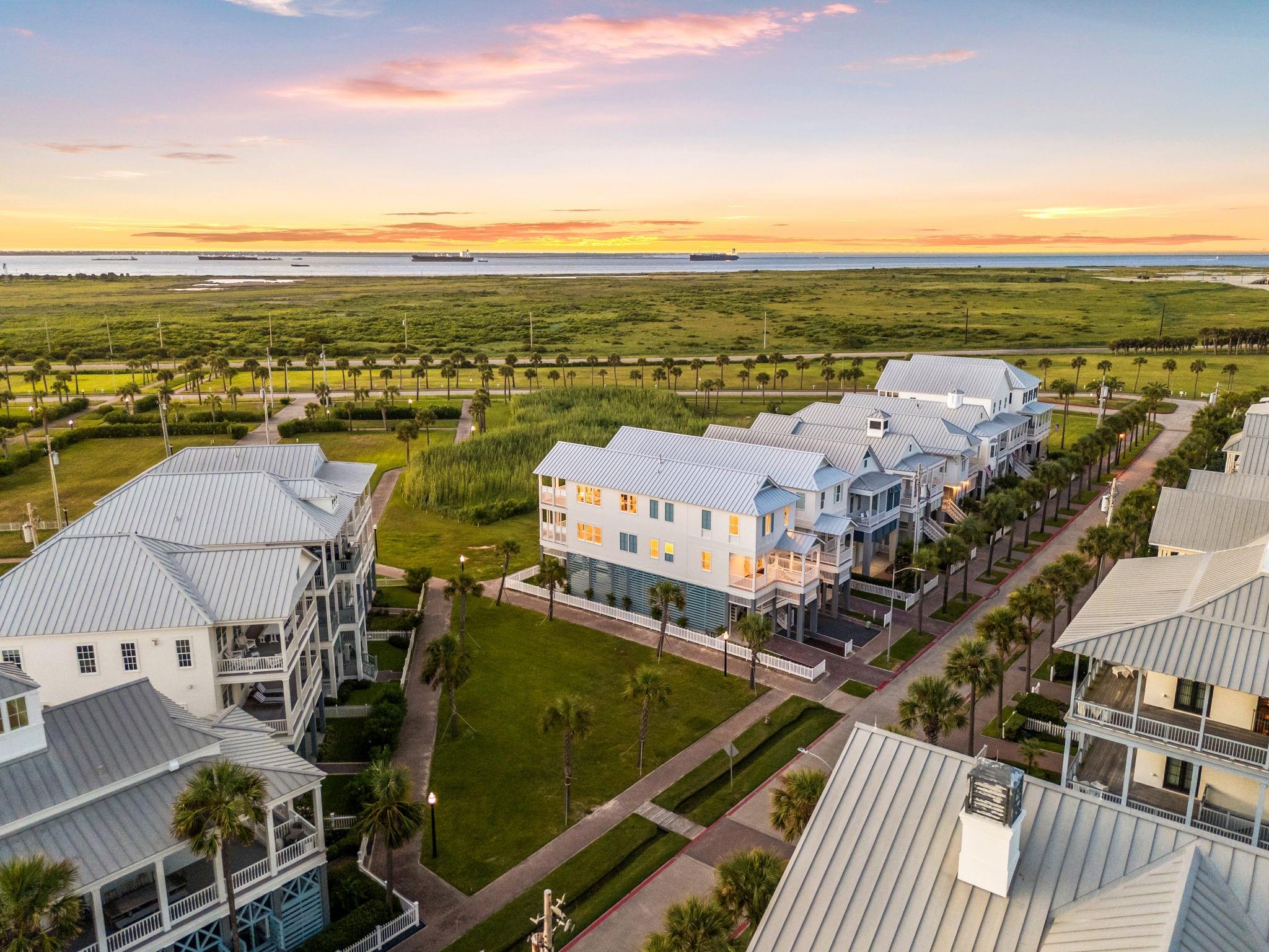 2602 E Seaside Drive