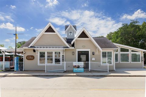 Tiny photo for 817 Thornton Road #G, Houston, TX 77018 (MLS # 19026303)