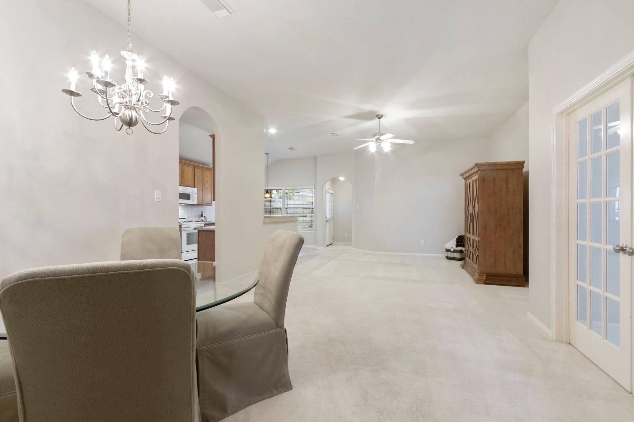 15839 Collinsville Drive