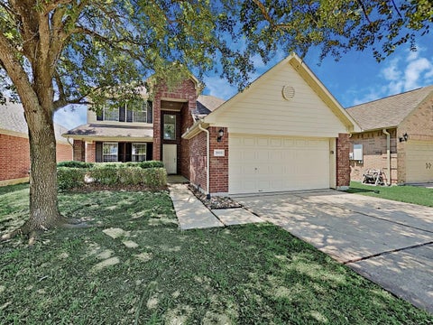 Photo of 2883 Diamond Bay Drive, Dickinson, TX 77539 (MLS # 96813930)