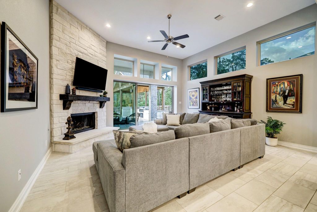 Photo of 18211 Langkawi Lane, Houston, TX 77044 (MLS # 74901085)