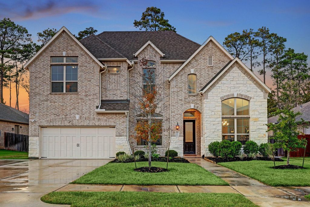 Photo of 18211 Langkawi Lane, Houston, TX 77044 (MLS # 74901085)