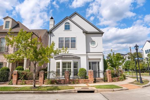 Photo of 14 Jetty Point Drive, The Woodlands, TX 77380 (MLS # 12052022)