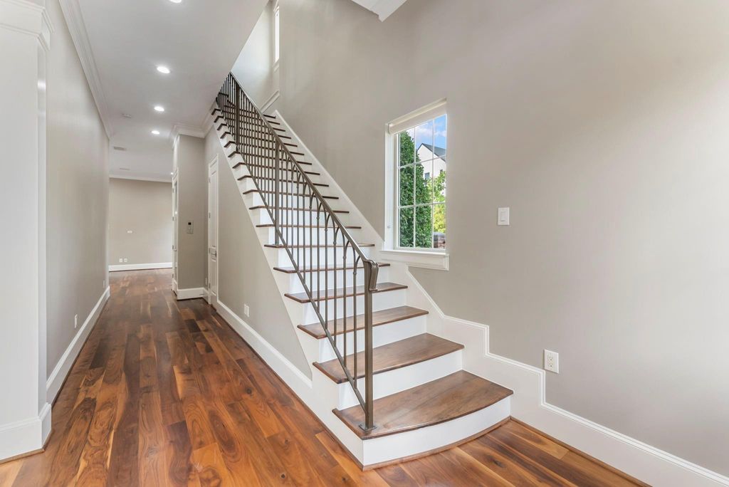 Photo of 14 Jetty Point Drive, The Woodlands, TX 77380 (MLS # 12052022)