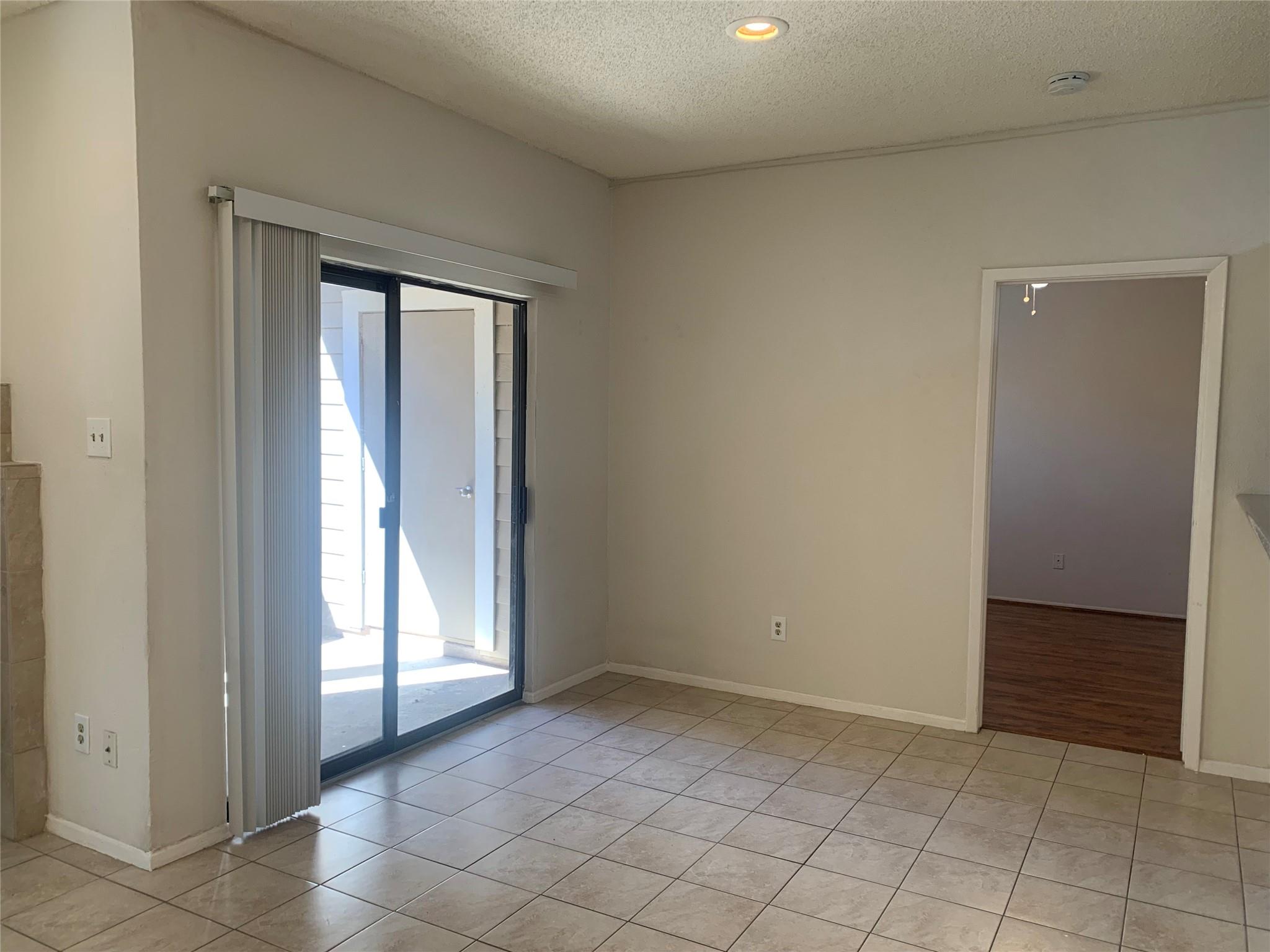 2710 Grants Lake Boulevard C11
