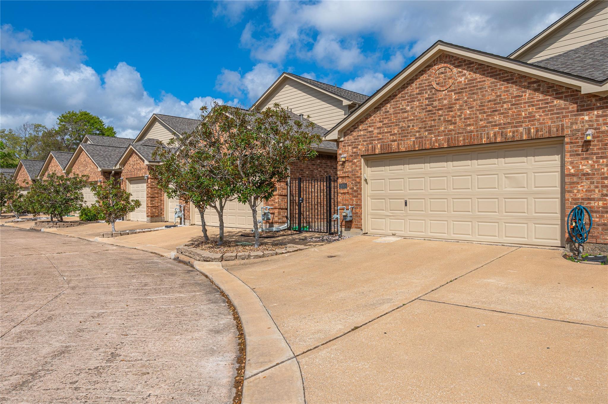 2060 Glencove Drive