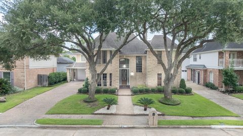 Photo of 11926 Carriage Hill Drive, Houston, TX 77077 (MLS # 58405854)