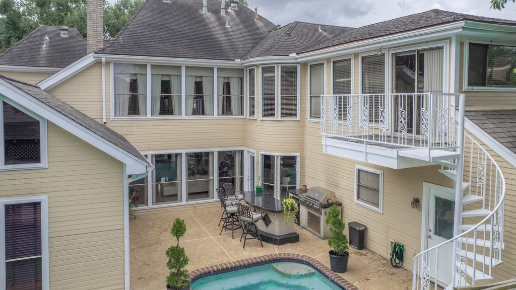 Photo of 11926 Carriage Hill Drive, Houston, TX 77077 (MLS # 58405854)