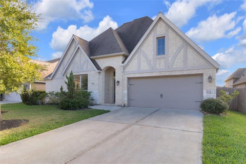 Photo of 13610 Thunder Stone Ln LN, Pearland, TX 77584 (MLS # 57827219)